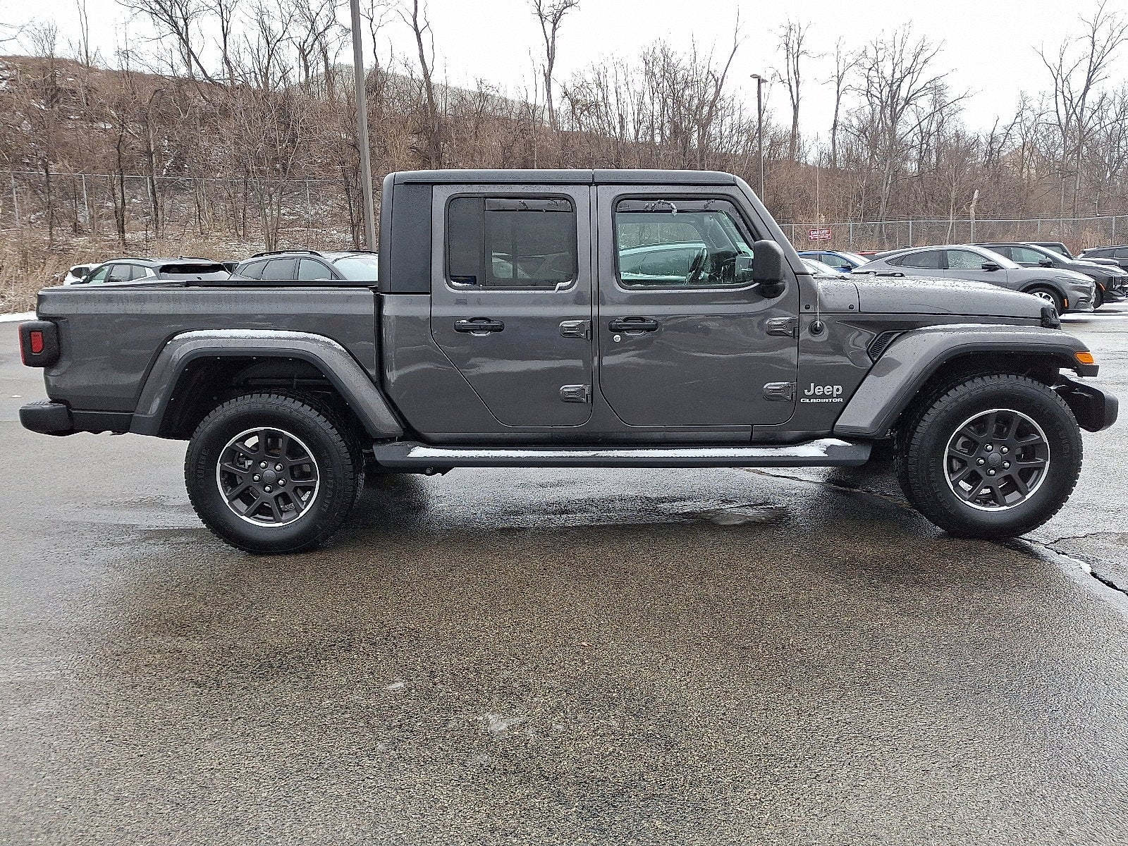 2021 Jeep Gladiator Overland