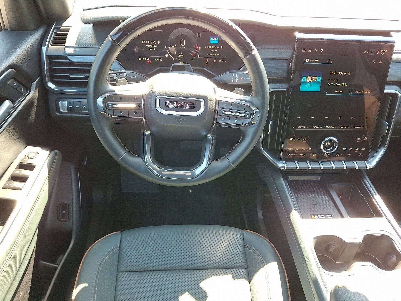 2025 GMC Acadia AWD AT4