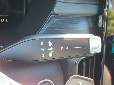 2025 GMC Acadia AWD AT4