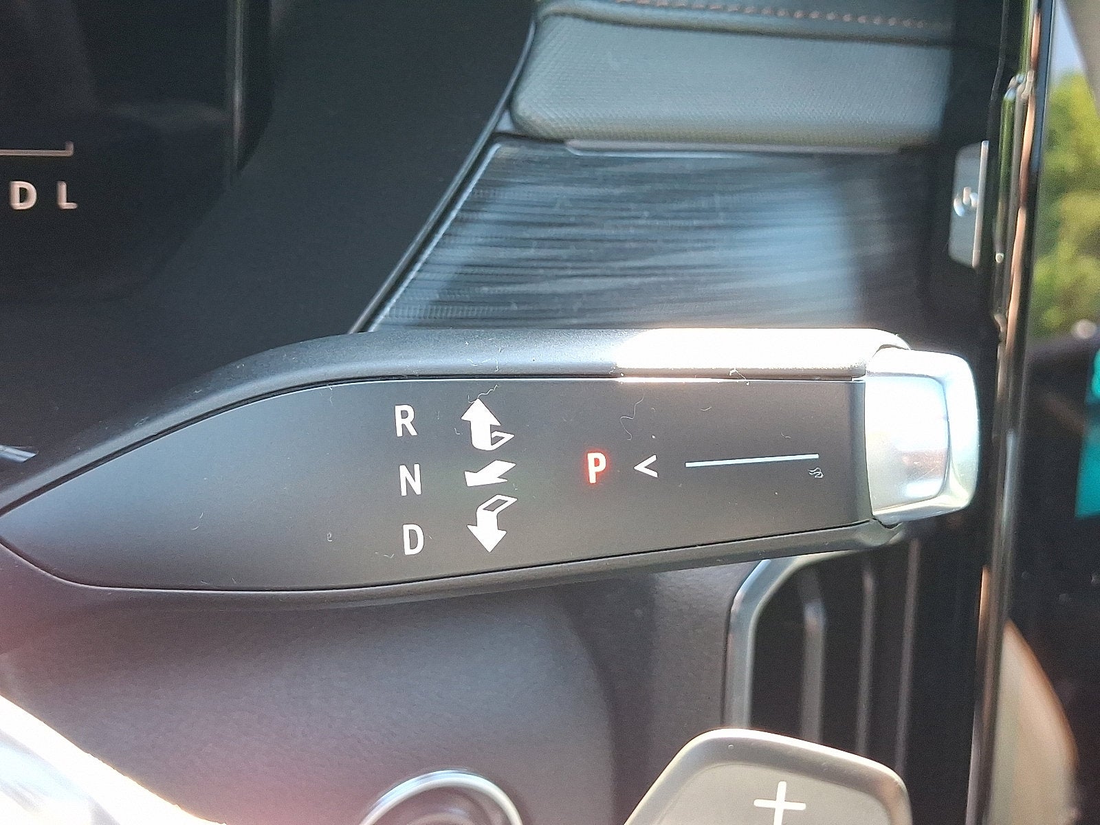 2025 GMC Acadia AWD AT4