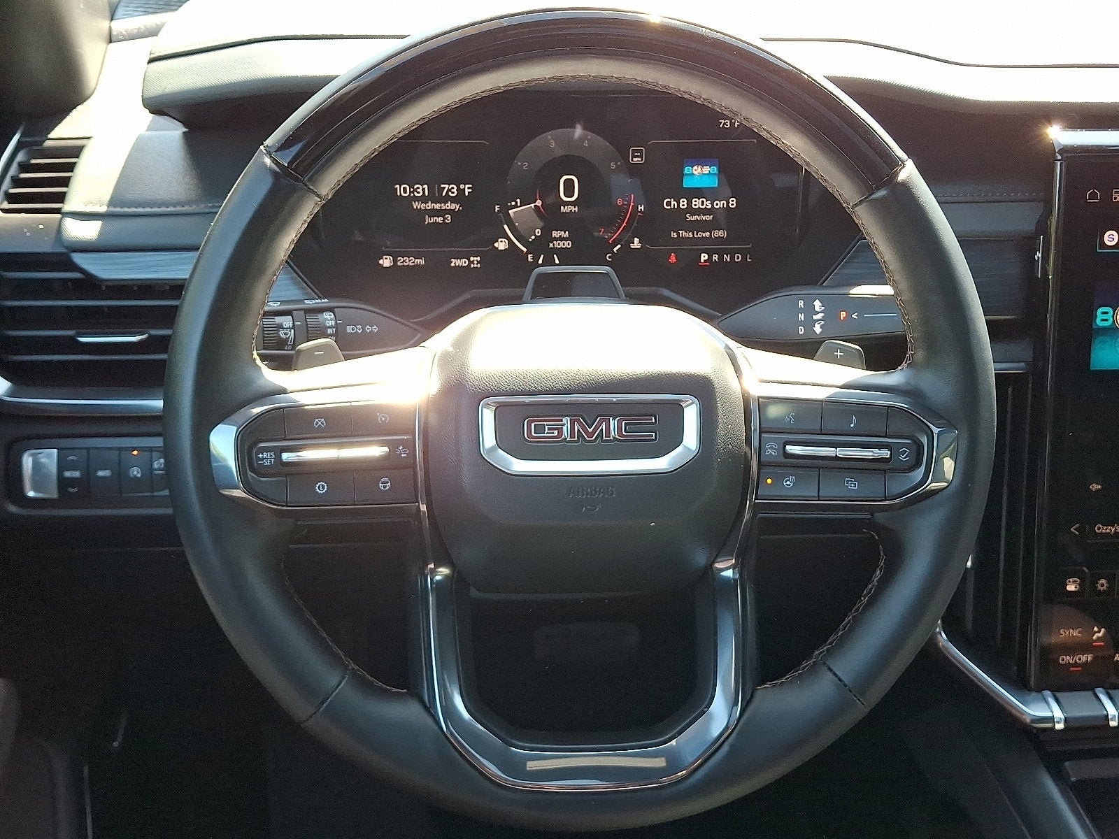 2025 GMC Acadia AWD AT4