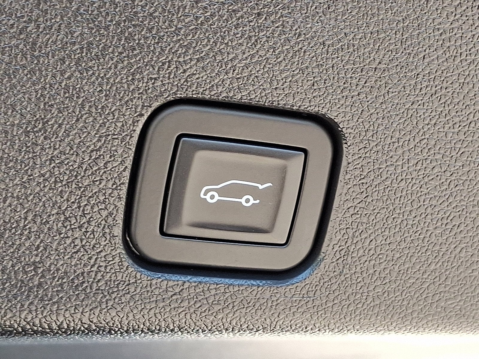 2025 GMC Acadia AWD AT4