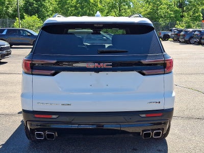 2025 GMC Acadia AWD AT4