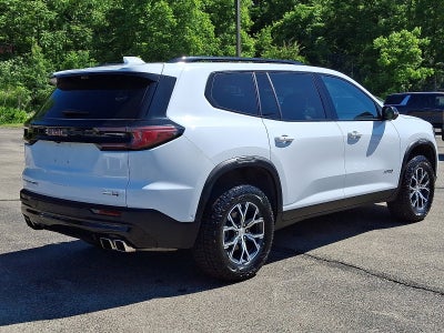 2025 GMC Acadia AWD AT4