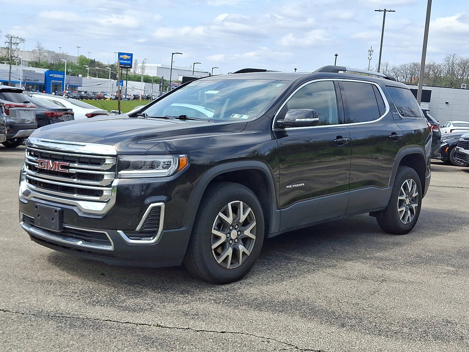 2023 GMC Acadia SLE