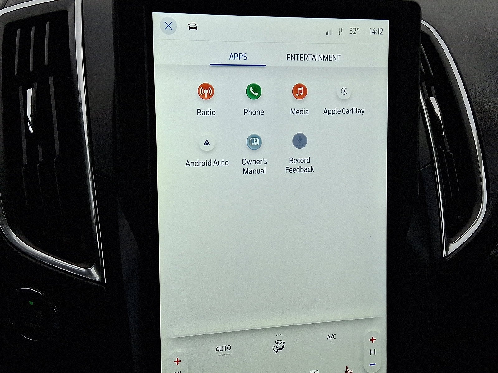 2023 Ford Edge Titanium