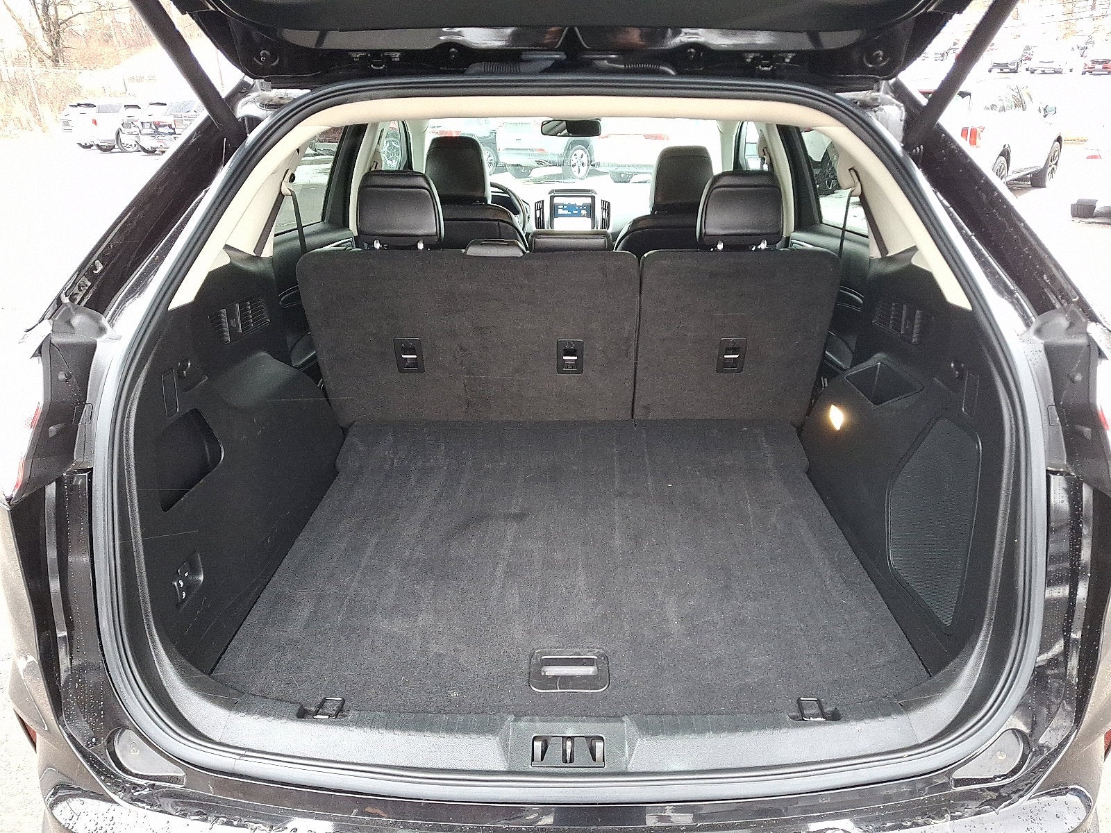 2023 Ford Edge Titanium