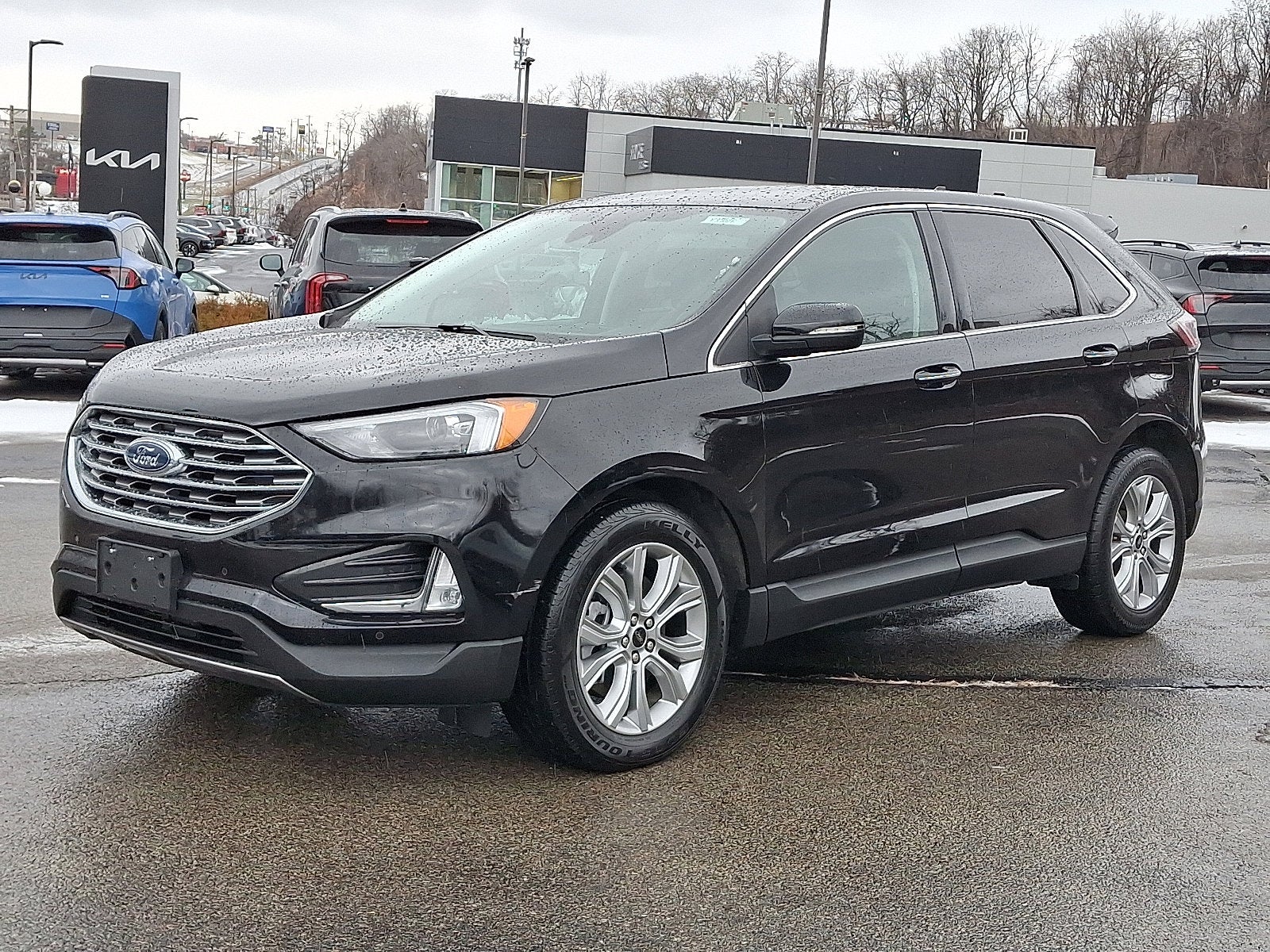 2023 Ford Edge Titanium