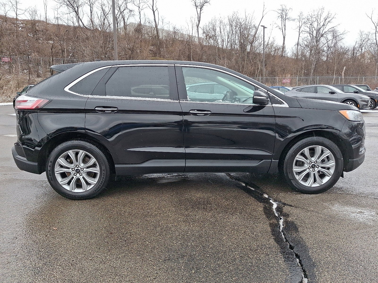 2023 Ford Edge Titanium