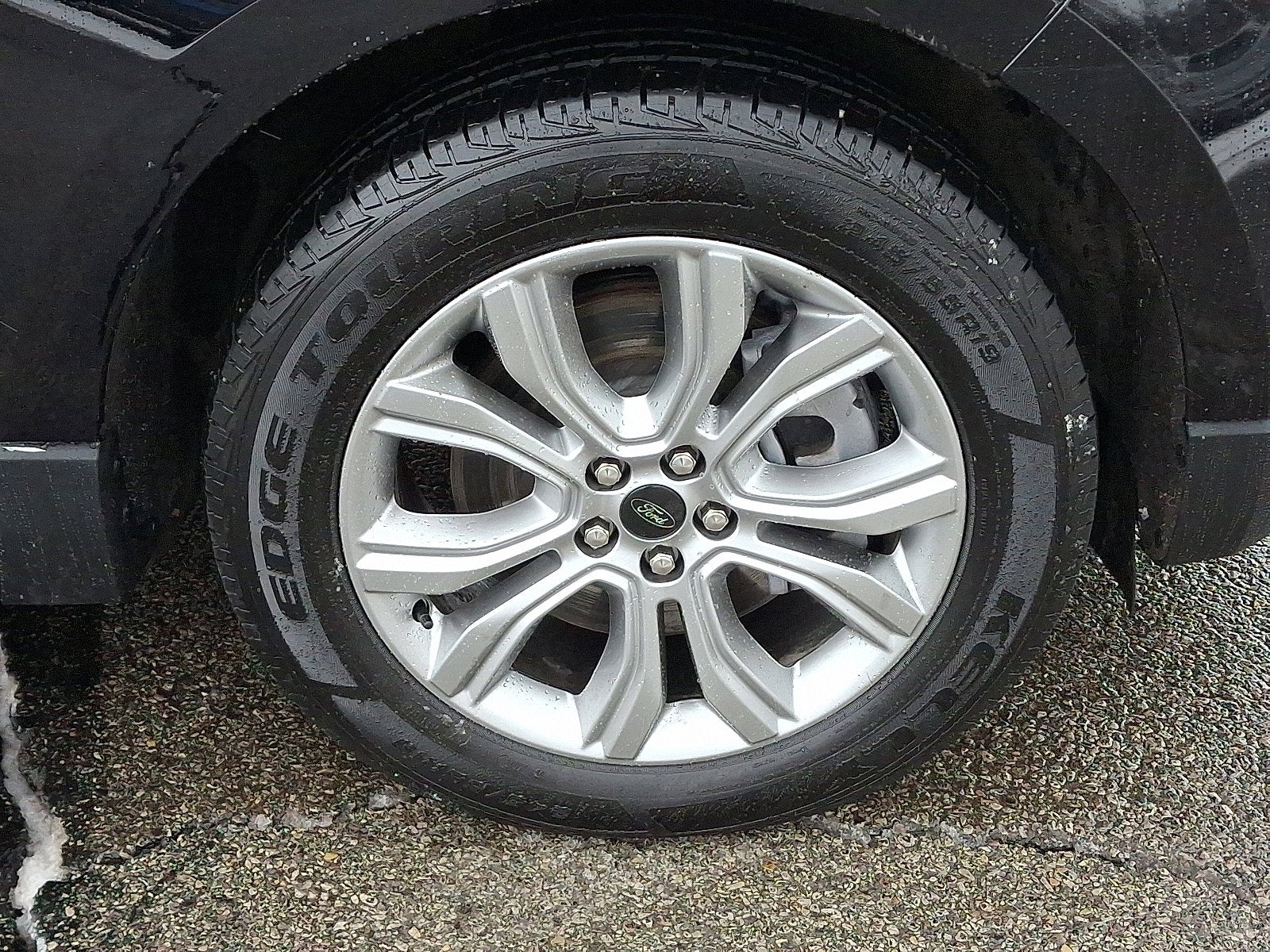 2023 Ford Edge Titanium