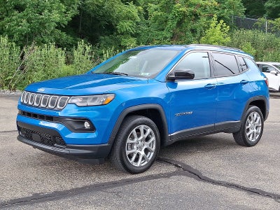 2022 Jeep Compass Latitude Lux