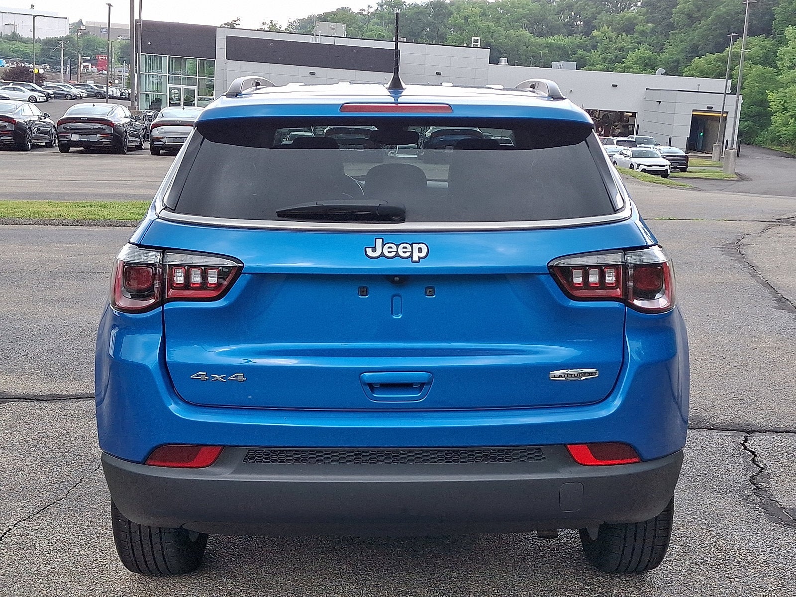 2022 Jeep Compass Latitude Lux