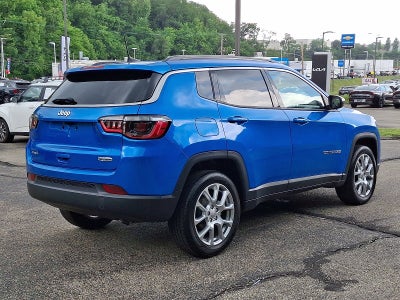 2022 Jeep Compass Latitude Lux