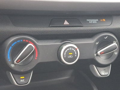 2022 Kia Rio LX