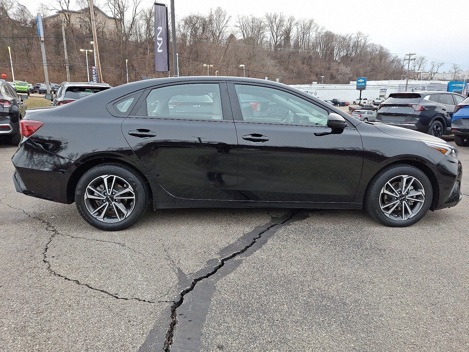 2023 Kia Forte LXS
