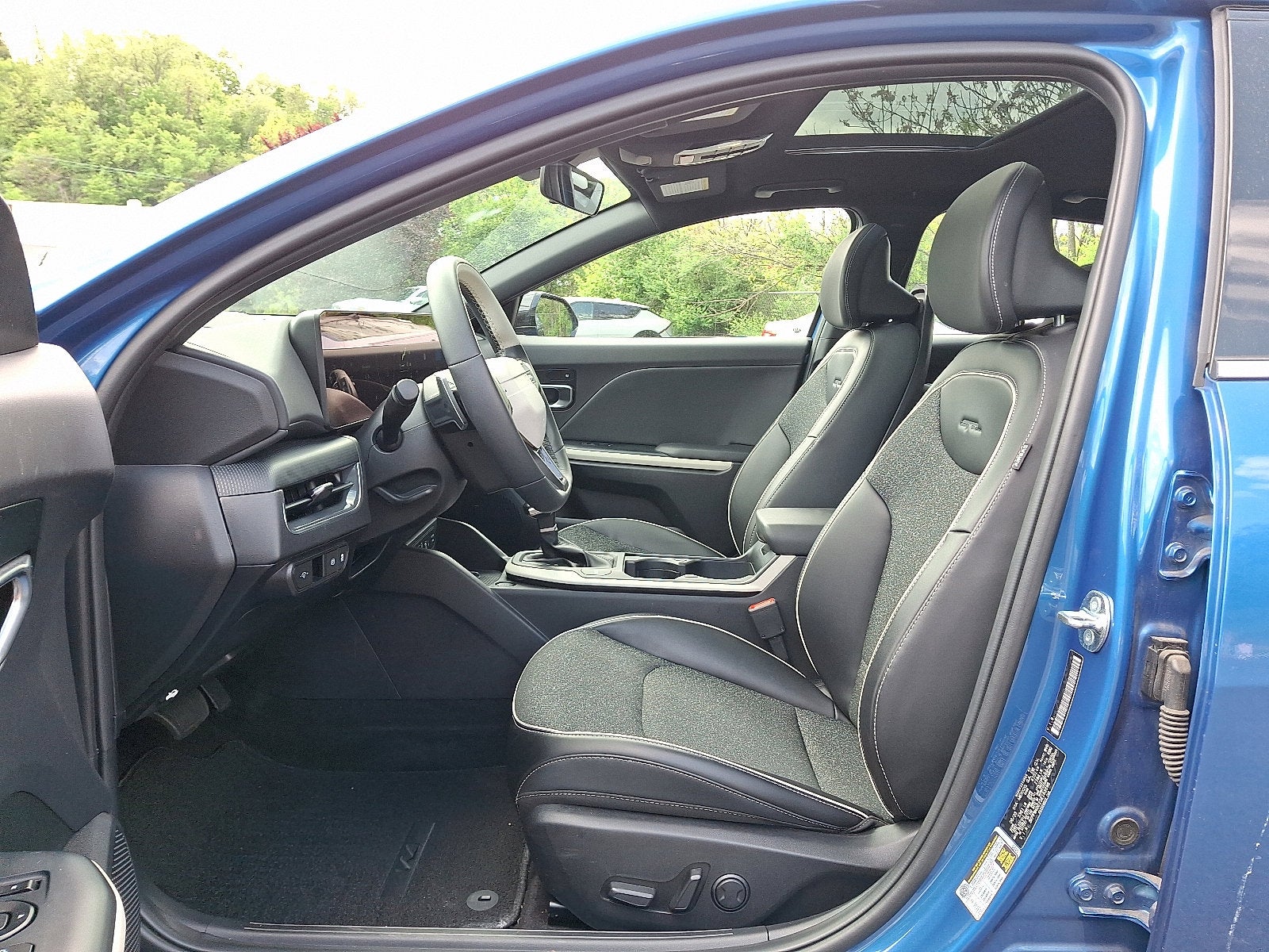 2025 Kia K4 GT-Line