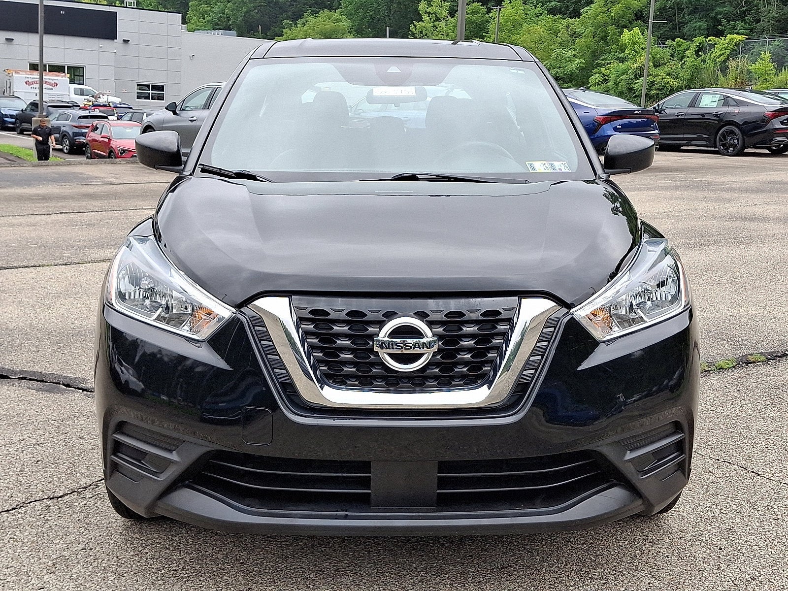 2020 Nissan Kicks S
