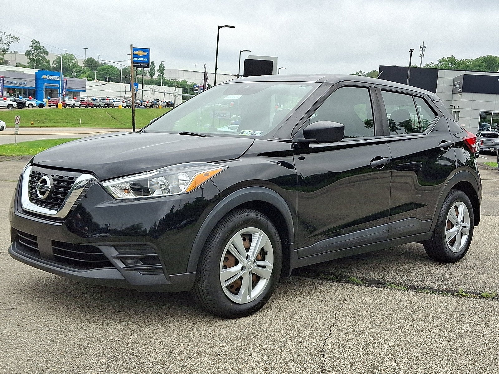 2020 Nissan Kicks S