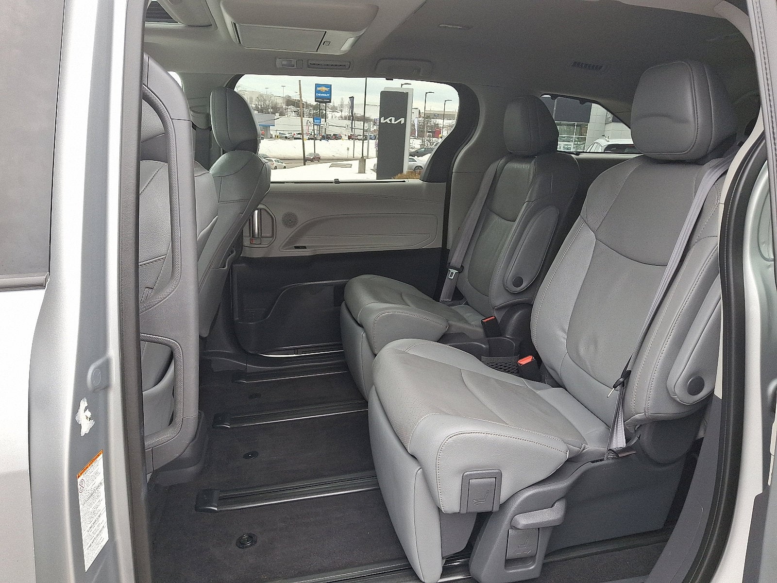 2021 Toyota Sienna Base