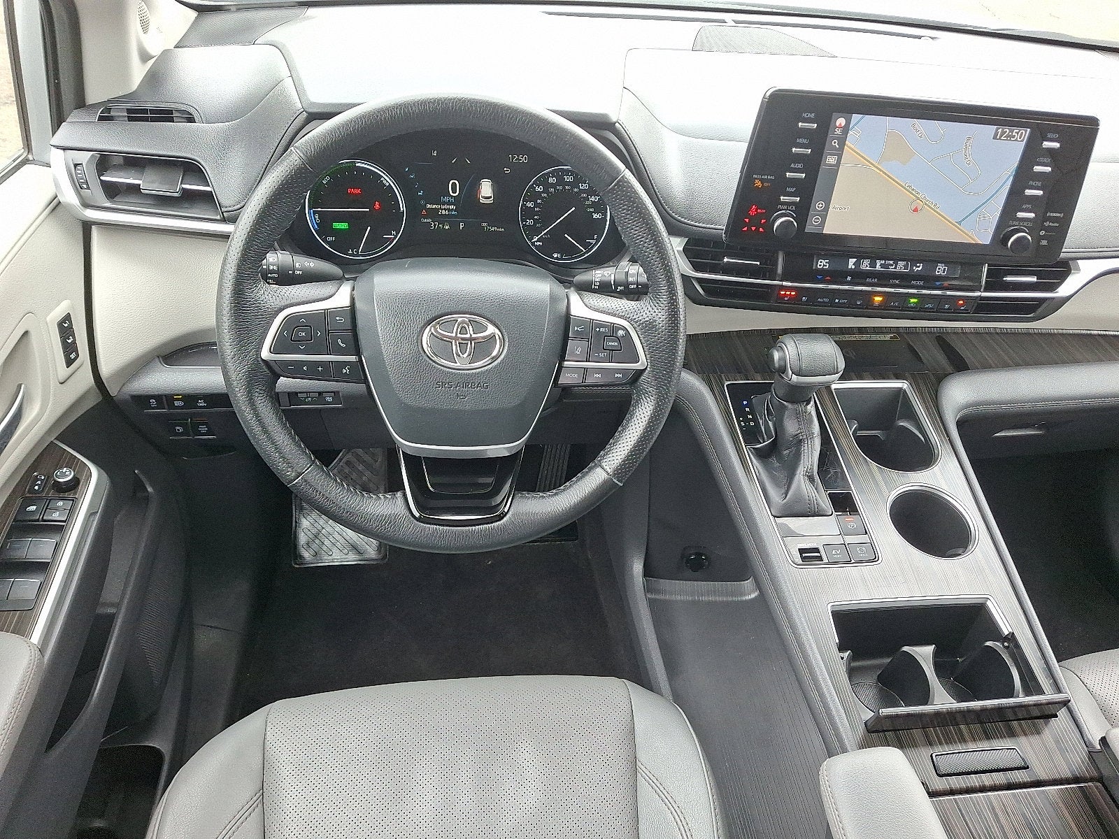 2021 Toyota Sienna Base