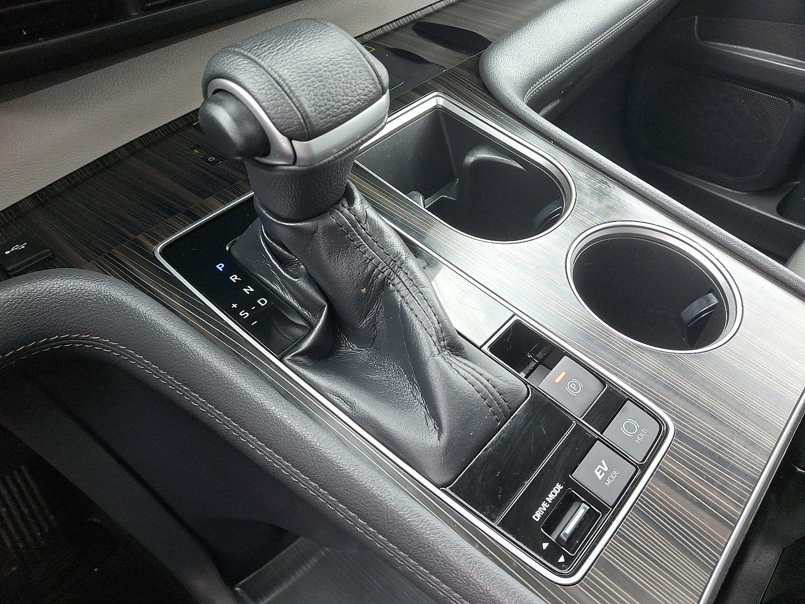 2021 Toyota Sienna Base