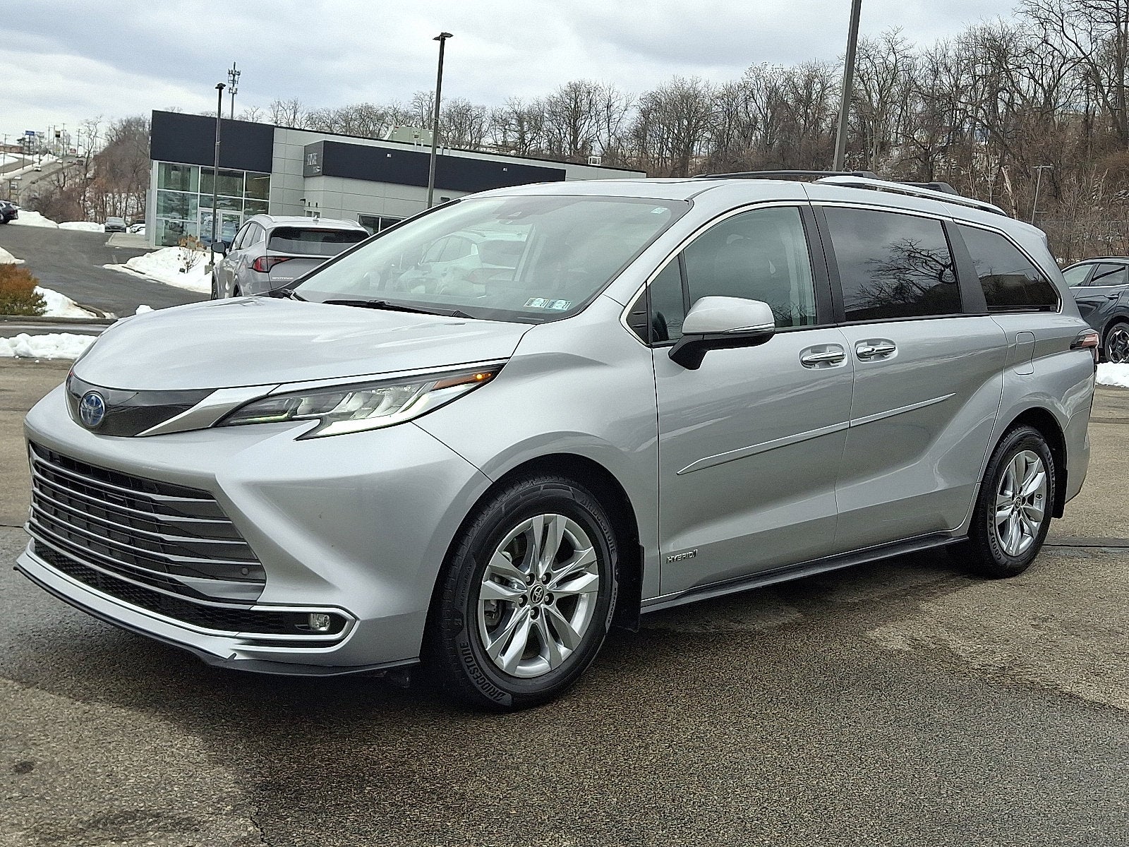 2021 Toyota Sienna Base