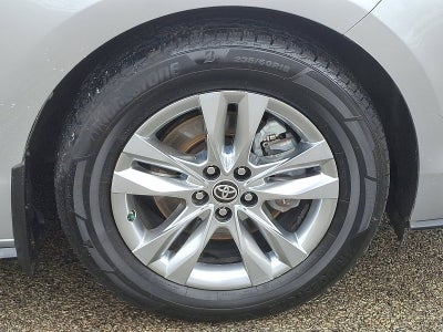 2021 Toyota Sienna Base