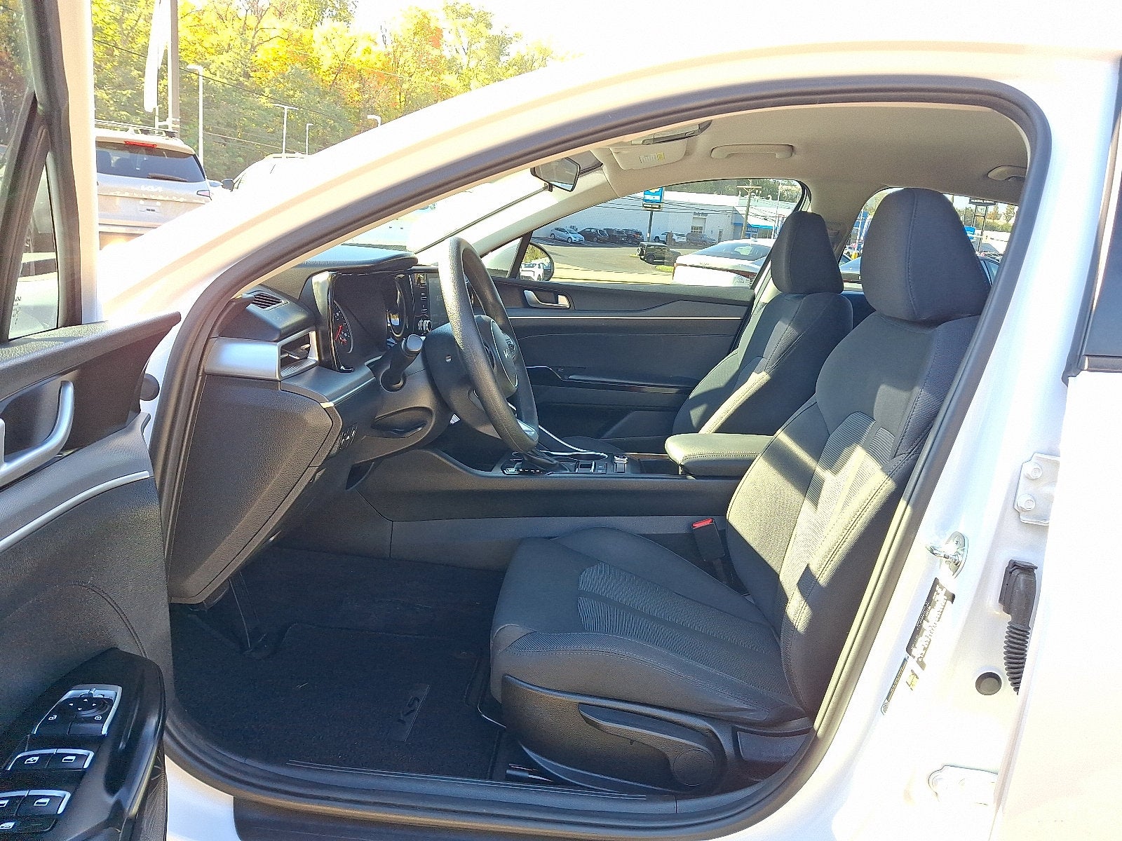 2024 Kia K5 LXS