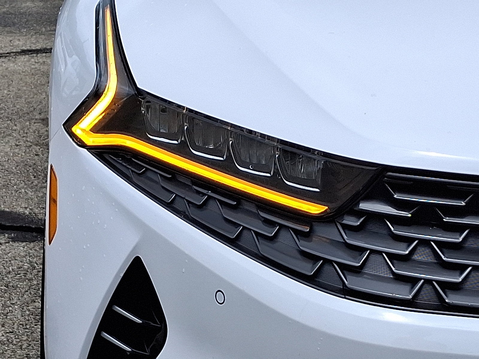 2023 Kia K5 EX