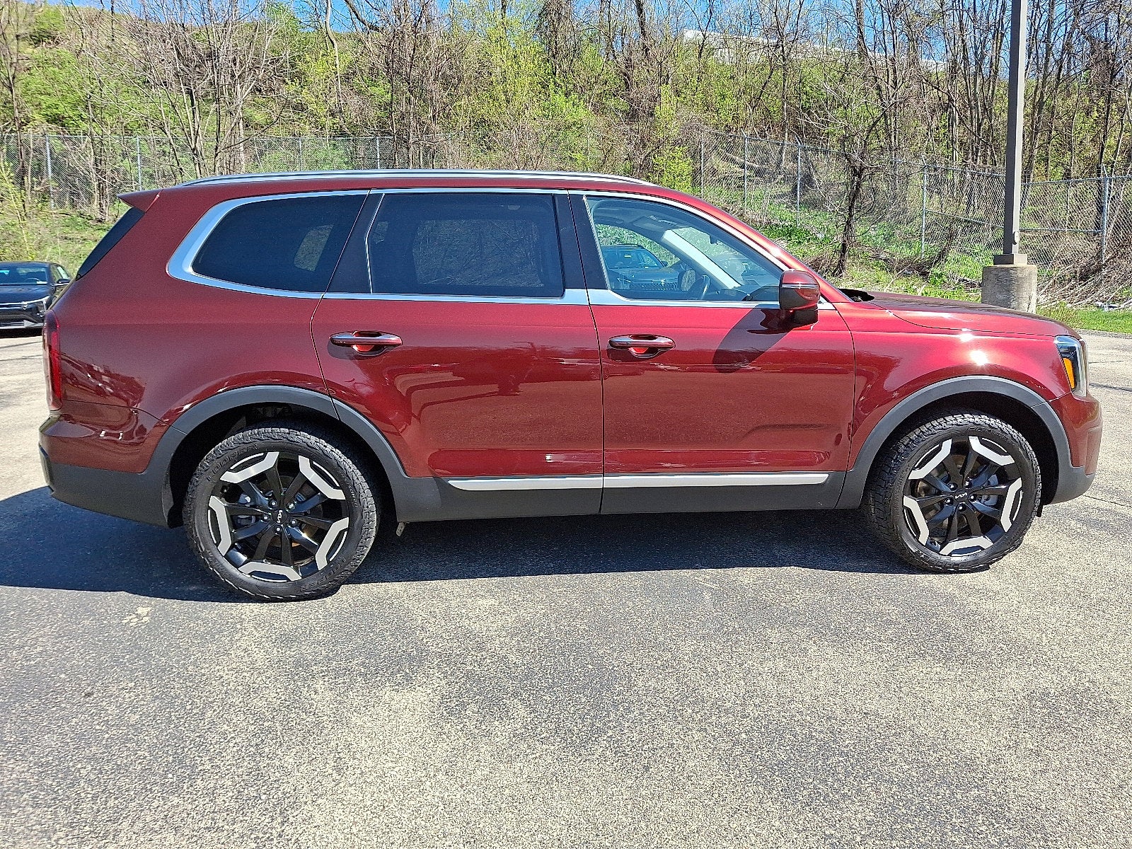 2023 Kia Telluride S