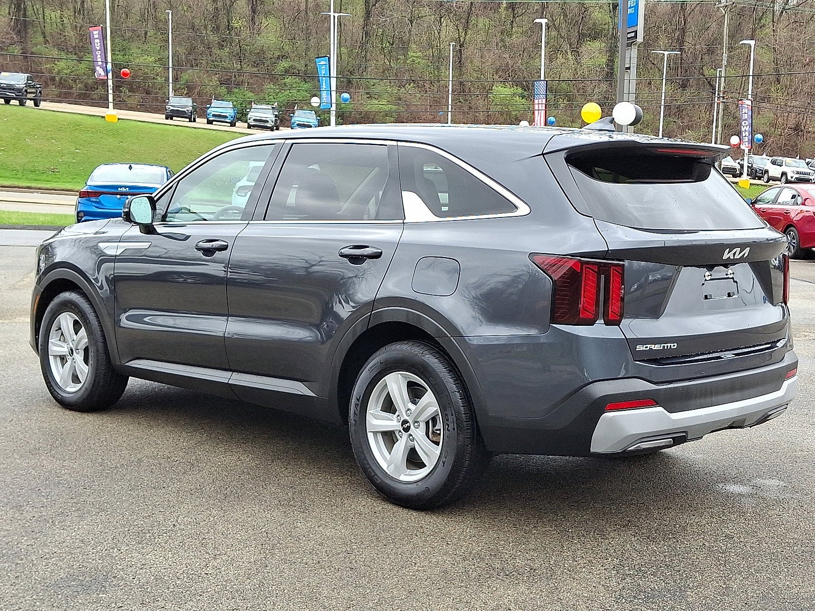 2024 Kia Sorento LX
