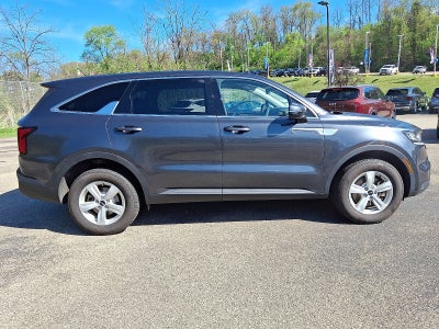 2022 Kia Sorento LX