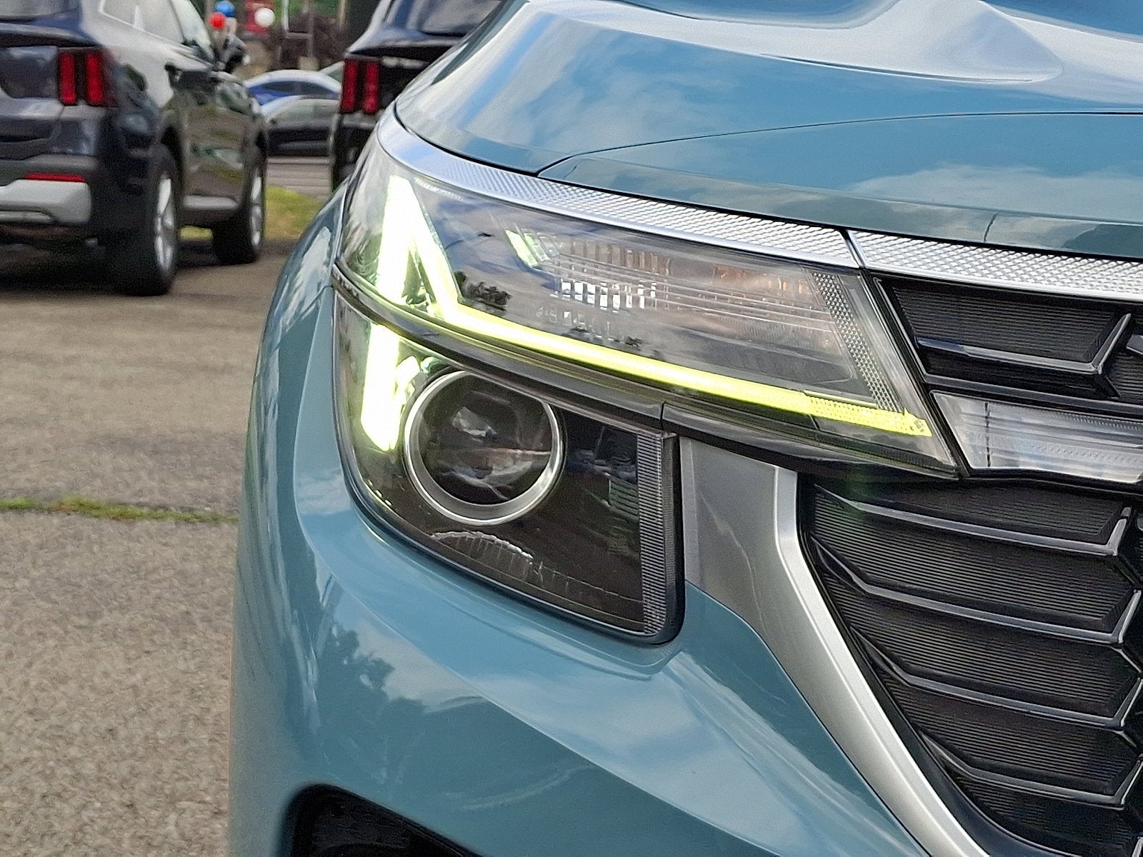 2024 Kia Seltos EX