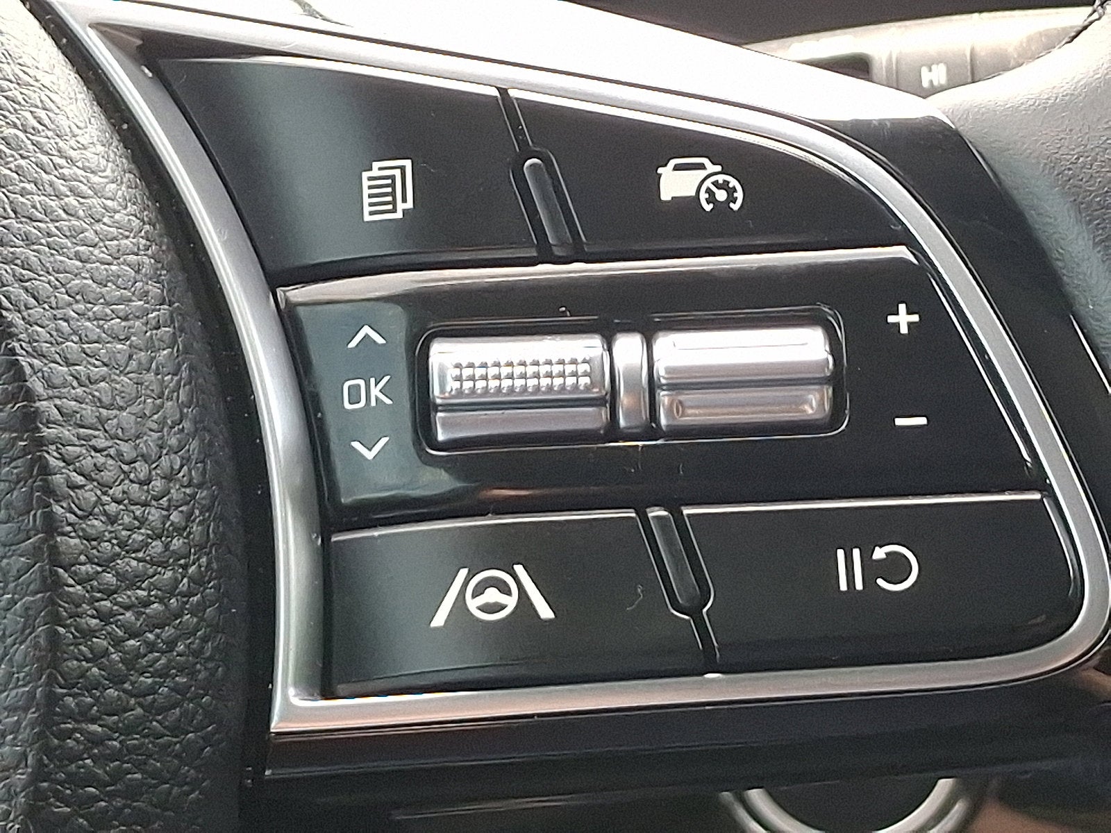 2024 Kia Seltos X-Line