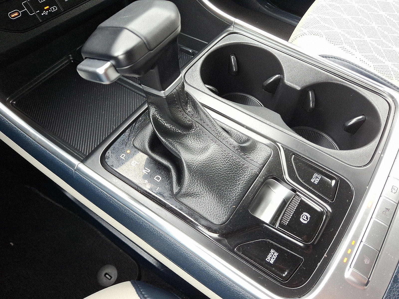 2025 Kia Carnival EX