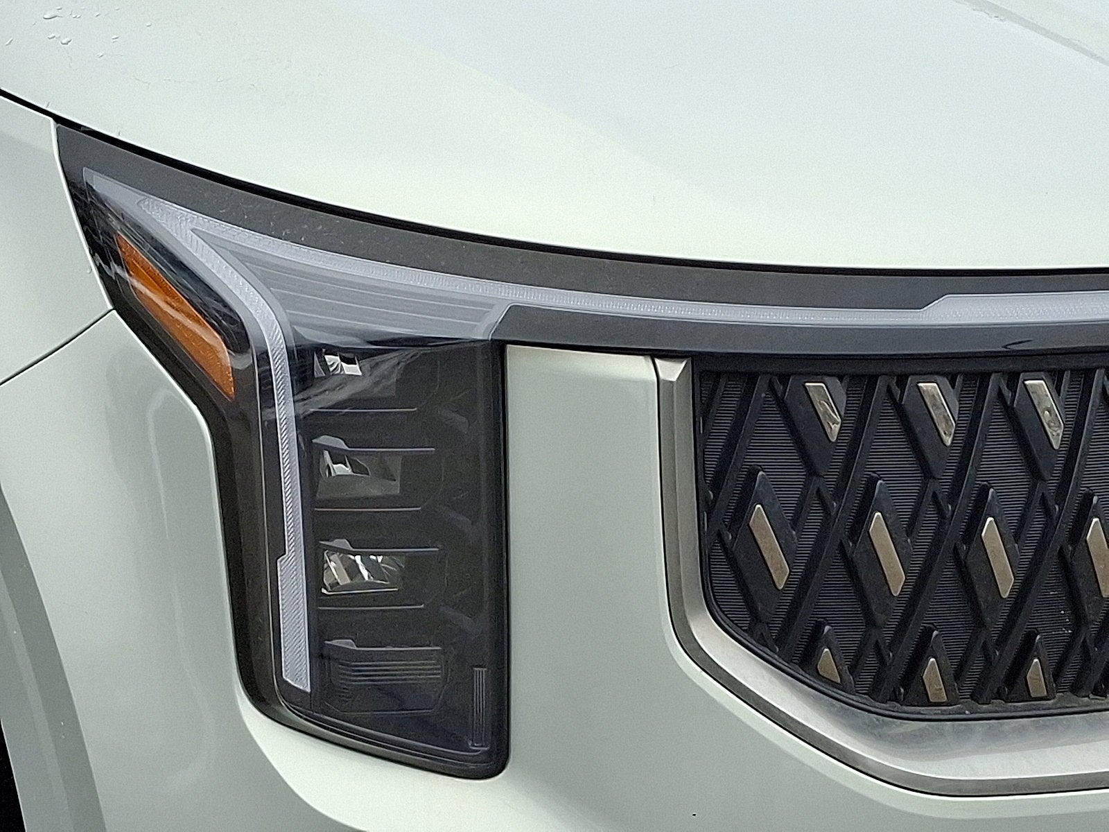 2025 Kia Carnival EX