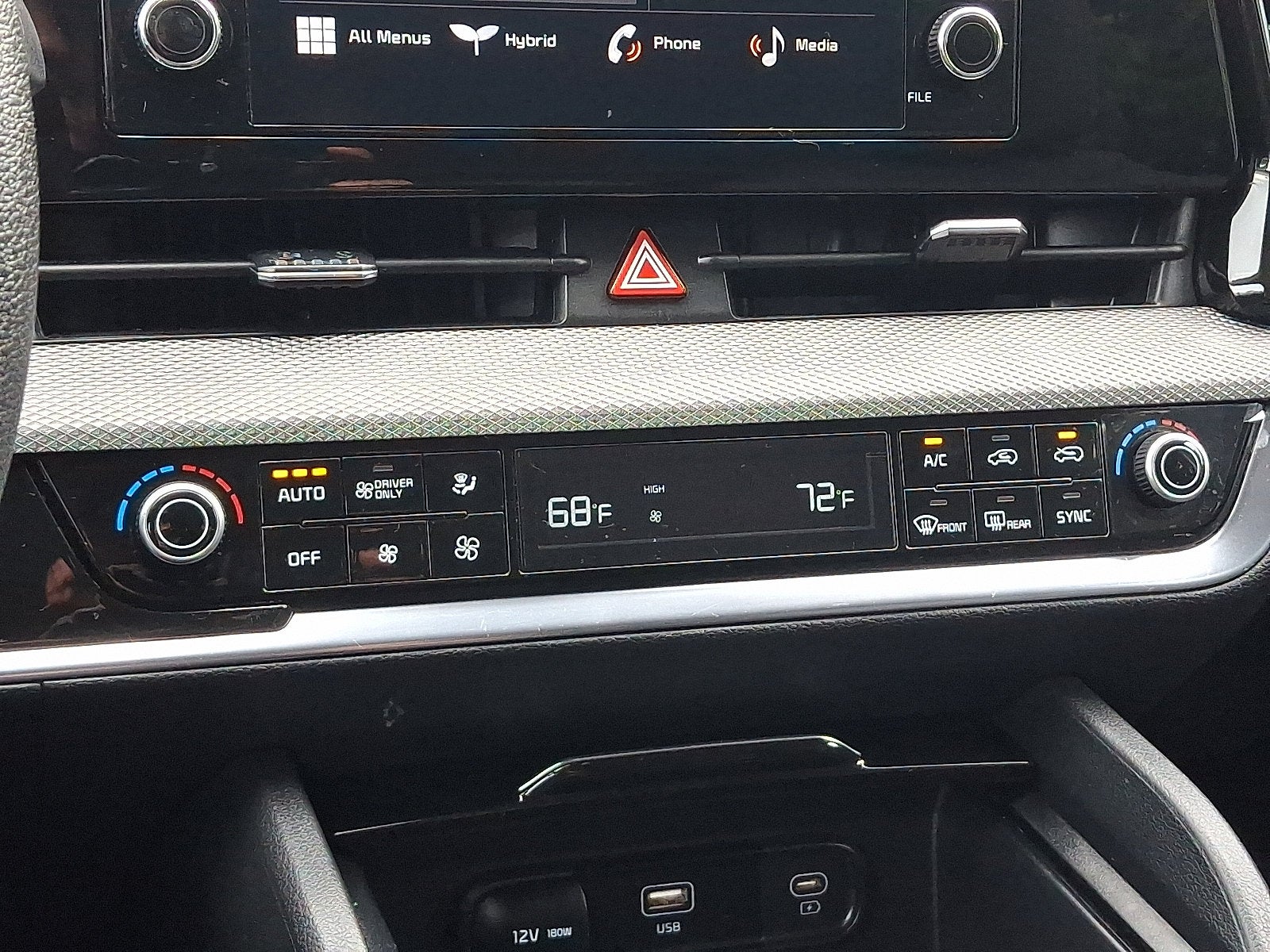 2023 Kia Sportage Hybrid LX