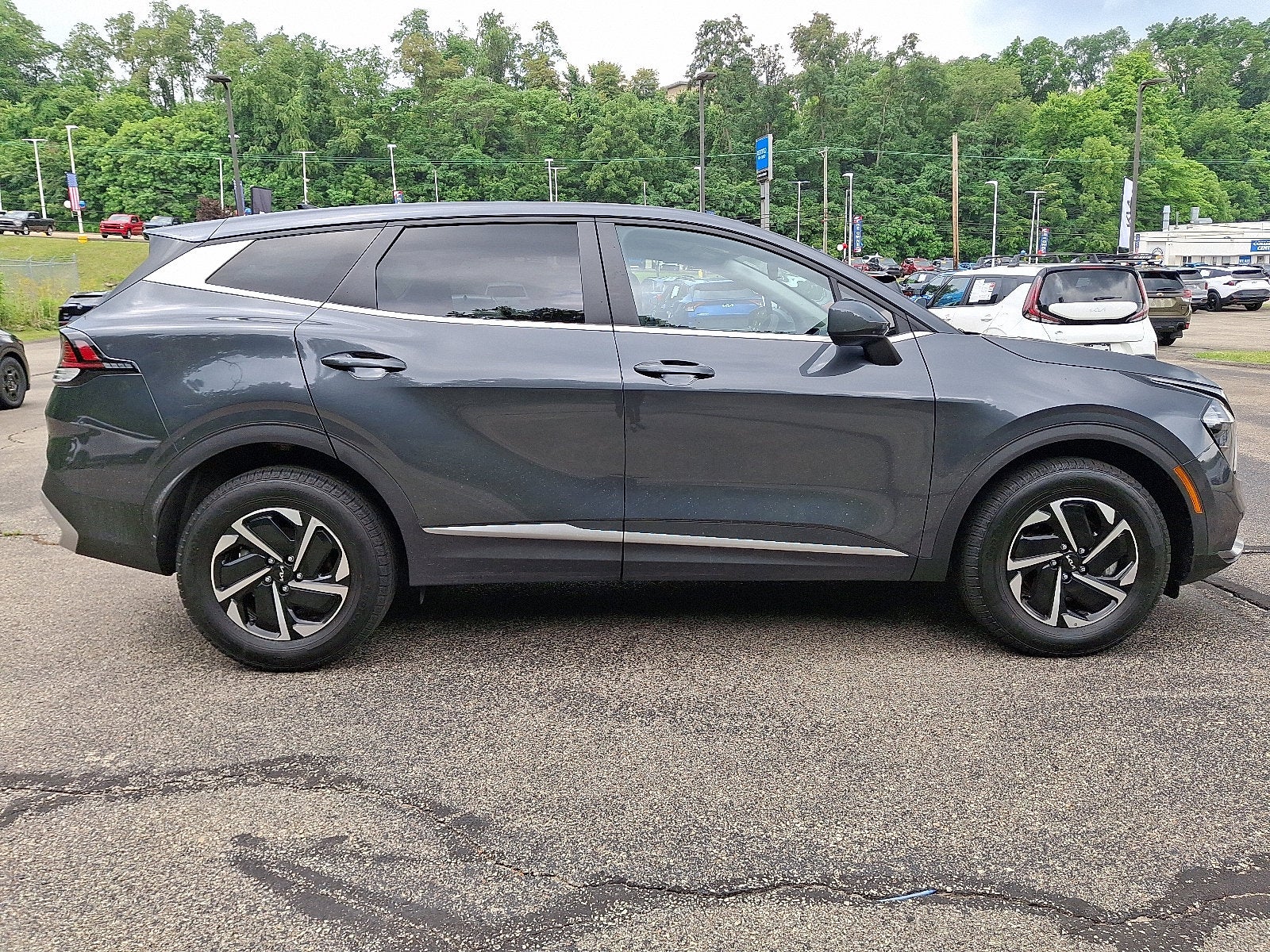 2023 Kia Sportage Hybrid LX