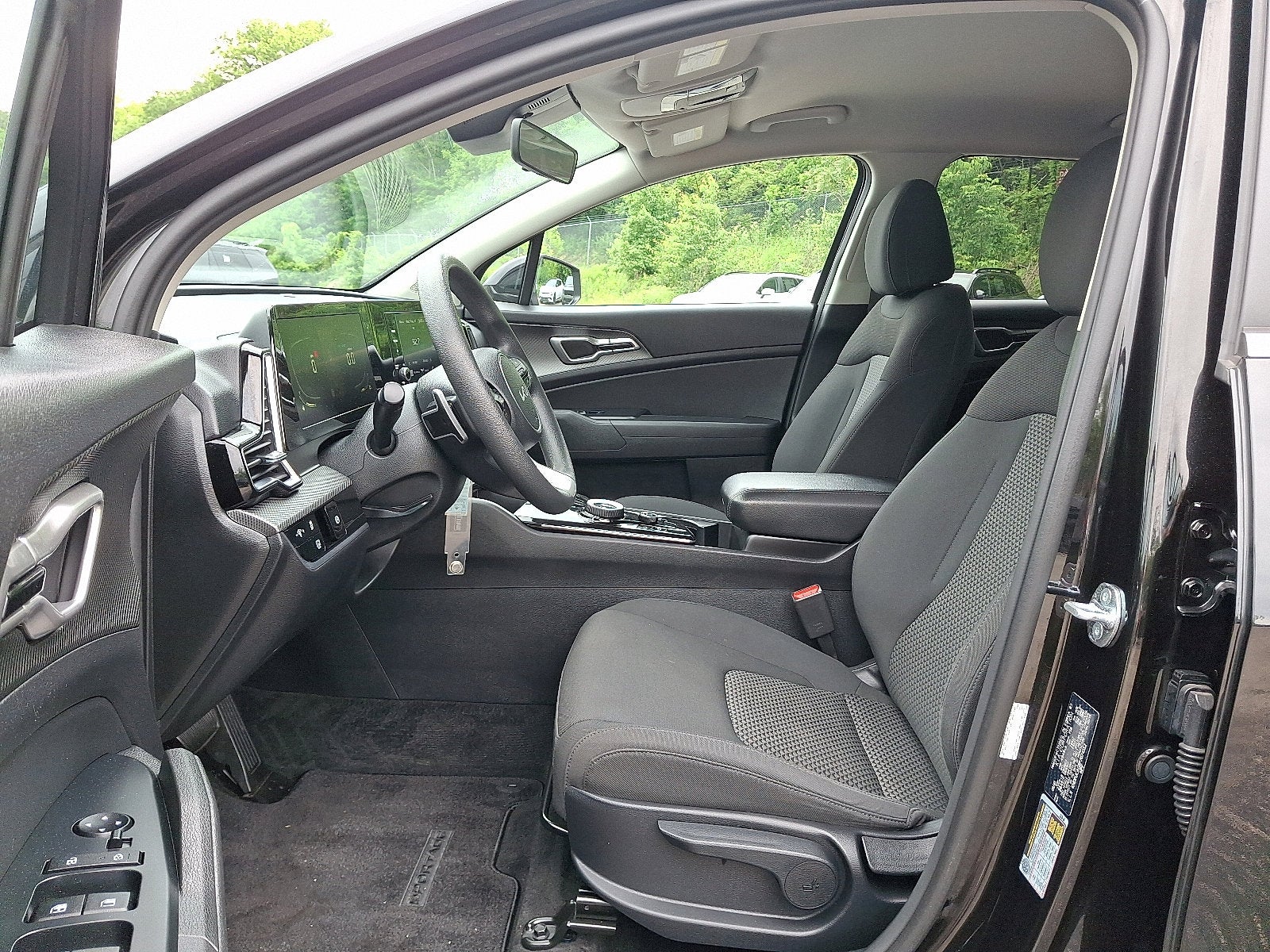 2023 Kia Sportage Hybrid LX