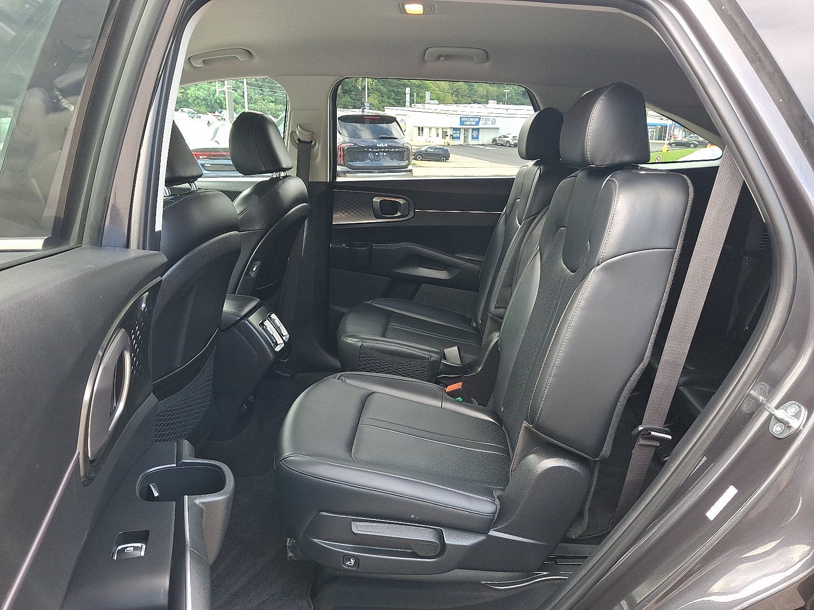 2023 Kia Sorento Hybrid EX