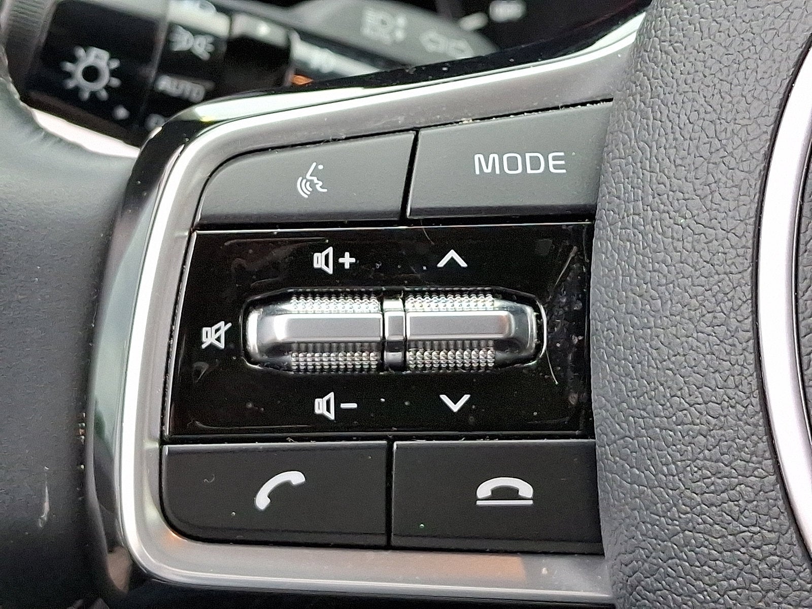 2024 Kia Sorento Hybrid EX