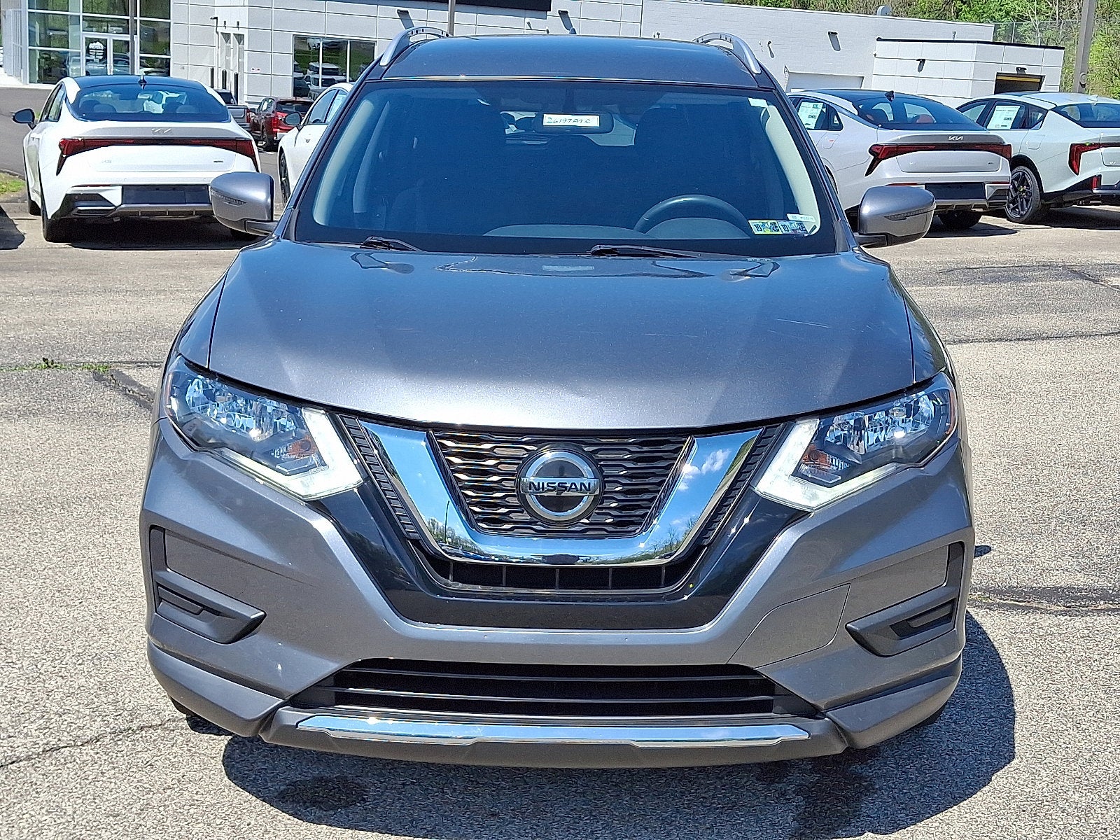 Used 2018 Nissan Rogue SV with VIN KNMAT2MV0JP530054 for sale in West Mifflin, PA